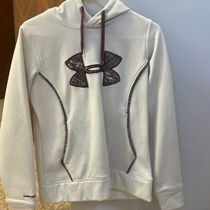 Under Armour hoodie, worn three times. Great condition